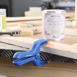 Morsetto A Molla TOTAL 150mm - Forza Serraggio 15 Kg, Plastica Grigia, Per Fai Da Te