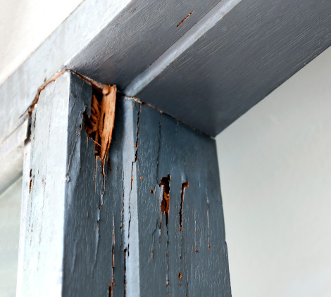 manutenzione infissi in legno - Bricocenter