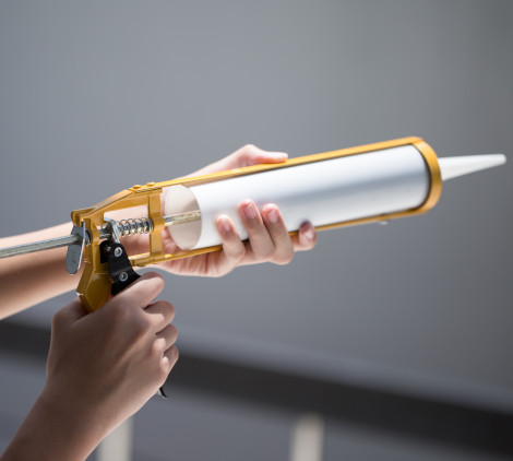 Come mettere il silicone - Bricocenter