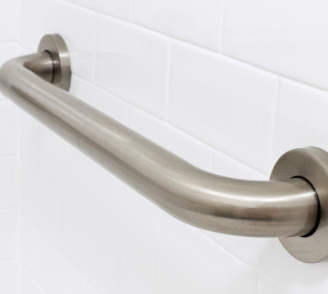 Accessori per un bagno per disabili - Bricocenter